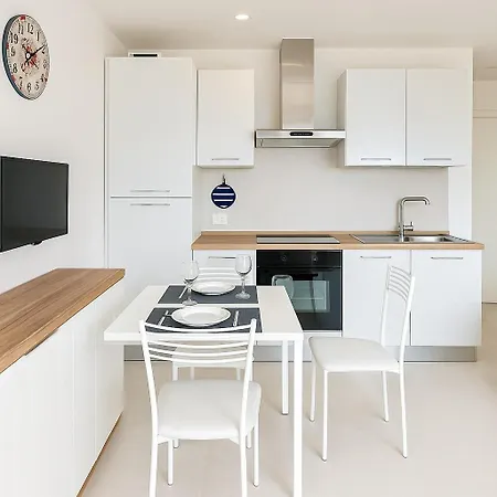 The Pearl Of The Sea アパート